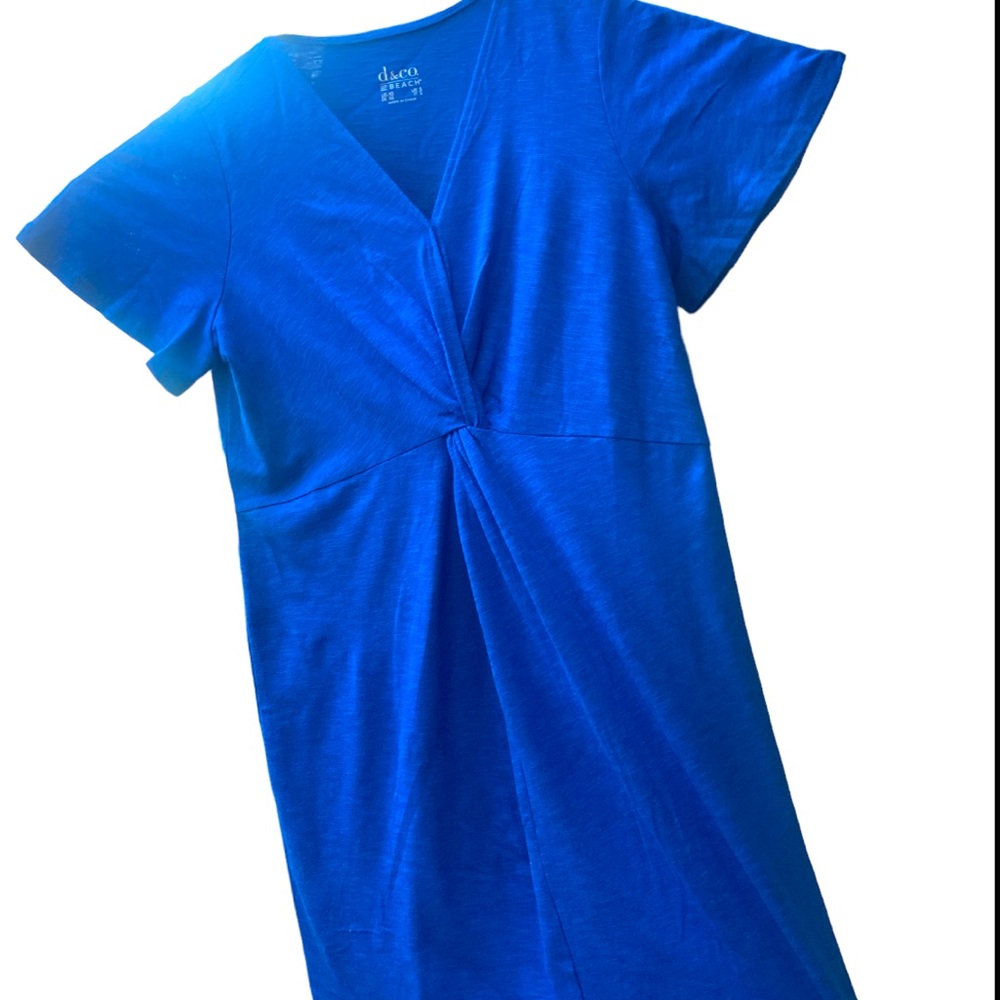 D&CO beach size Xs new without tags